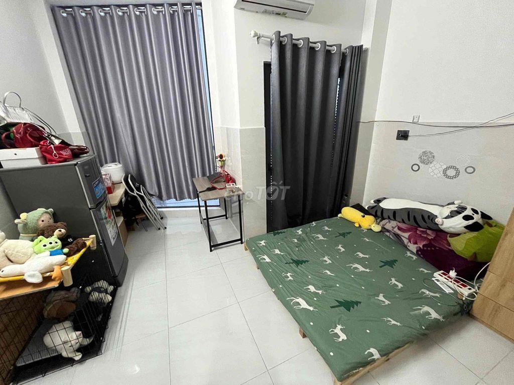 CHDV 7Pn, có thang máy, hầm 5 tầng, Giá 7.9 tỷ tl