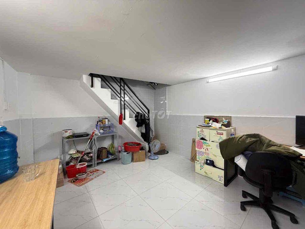 CHDV 29PN Nguyễn Thái Sơn 153m2, 5 tầng lầu, Giá 13.680 tỷ