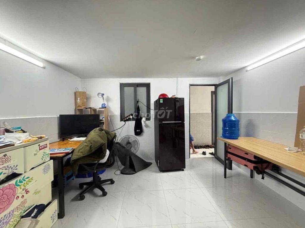 CHDV 29PN Nguyễn Thái Sơn 153m2, 5 tầng lầu, Giá 13.680 tỷ