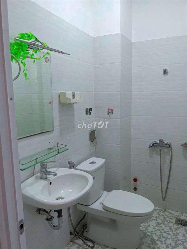 Bán nhà HXH 4 tầng Phan Chu Trinh P24 Bình Thạnh.