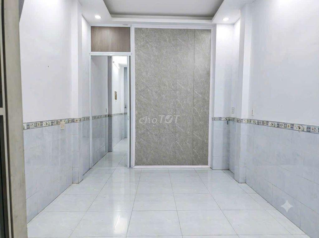 CHO THUÊ NHÀ HẺM Ô TÔ PHAN CHU TRINH P24 BÌNH THẠNH 20TR TL