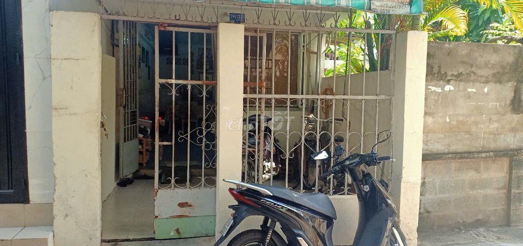nhà riêng cần bán gấp