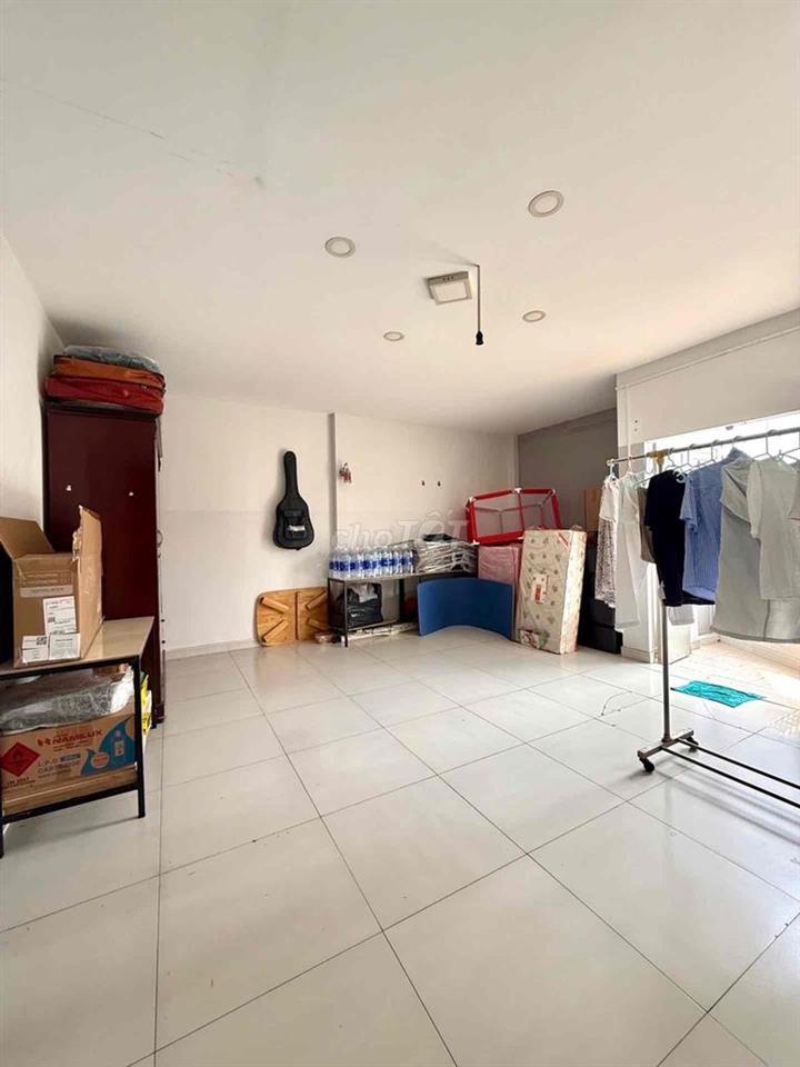 🔥🔥 🔥🔥Nhà Luỹ Bán Bích 1/  Sát Mặt Tiền - 3Tầng BTCT 9x10 90m2 chỉ 8ty