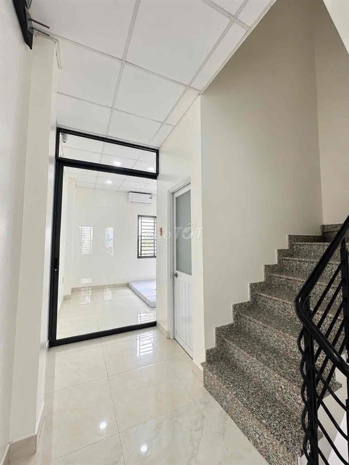 🔥Nhà Bờ Bao Tân Thắng HXH - Sát Aeon Tân Phú - Celadon - 4Tầng Mới 60m