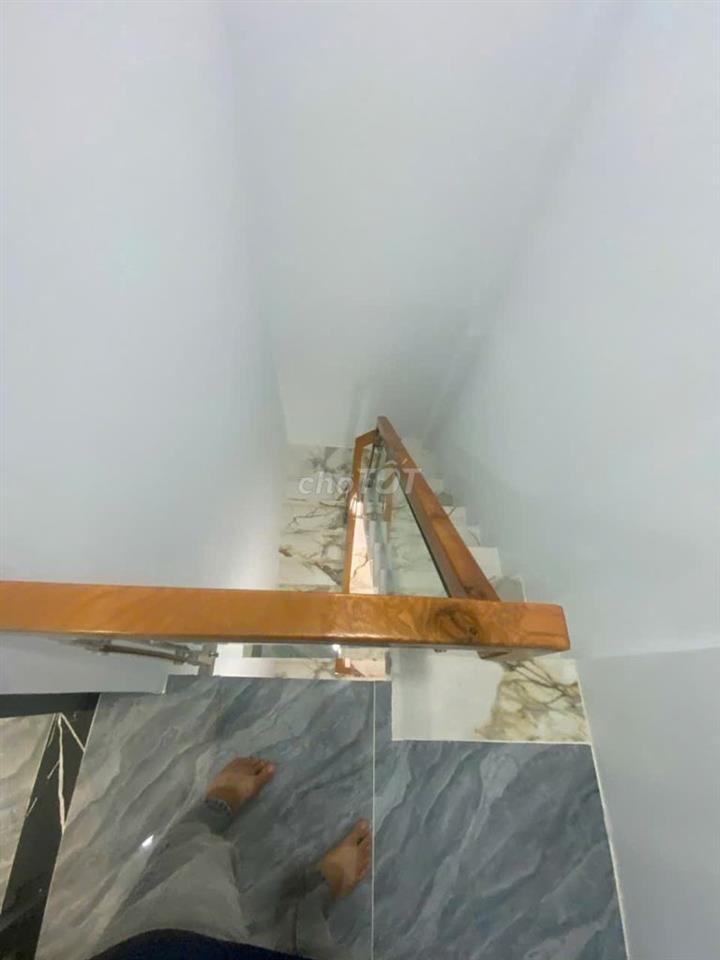 🏡 BÁN NHÀ ĐẸP 2 LẦU – HẺM 793 TRẦN XUÂN SOẠN