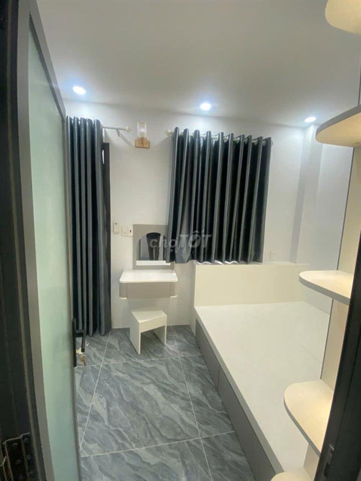 🏡 BÁN NHÀ ĐẸP 2 LẦU – HẺM 793 TRẦN XUÂN SOẠN