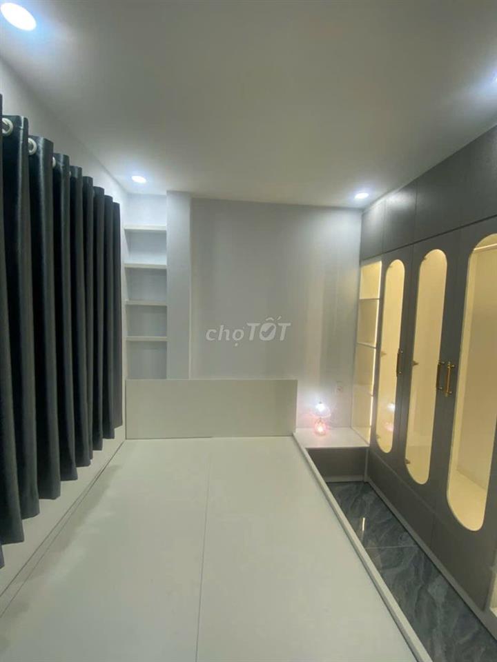 🏡 BÁN NHÀ ĐẸP 2 LẦU – HẺM 793 TRẦN XUÂN SOẠN