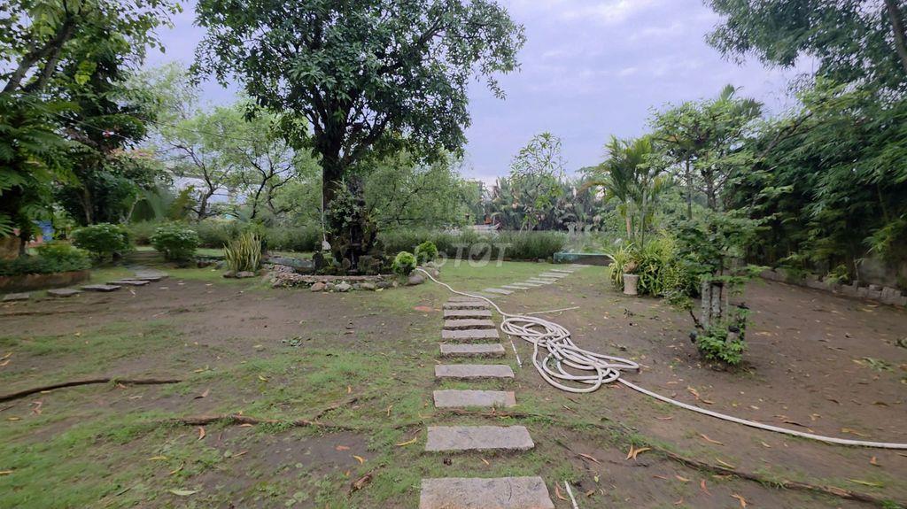 SIÊU PHẨM NHÀ SÀN SÂN VƯỜN