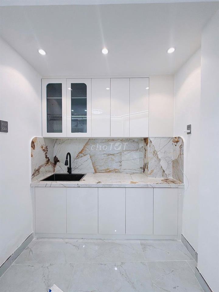 BÁN NHÀ HẺM ĐOÀN VĂN BƠ – P. KHÁNH HỘI, Q.4 | 4 TẦNG – 3PN – 4WC – SHR