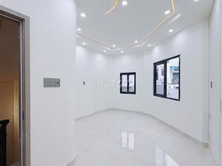 BÁN NHÀ HẺM ĐOÀN VĂN BƠ – P. KHÁNH HỘI, Q.4 | 4 TẦNG – 3PN – 4WC – SHR