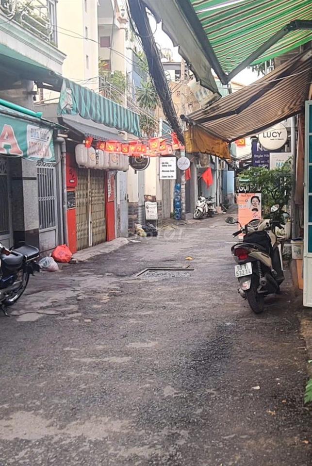 NHÀ HXH NGAY Q1 GẦN METRO VĂN THÁNH TIỆN MỞ CỬA HÀNG KINH DOANH