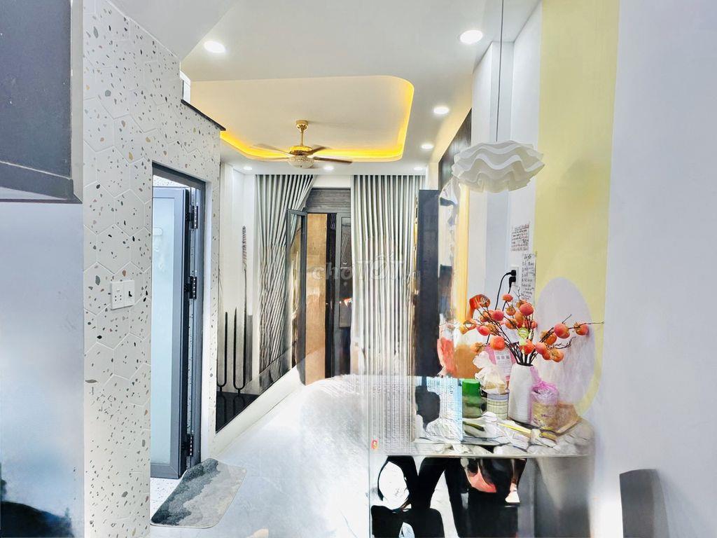 Nhà Chu Văn An — Chỉ 5,85 tỷ, mới đẹp, 3PN gần siêu thị, bx, bệnh viện