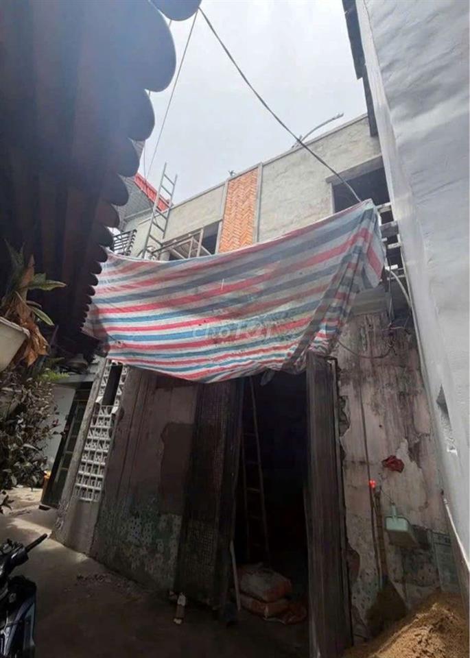 CHỈ 3 TỎI ,NHÀ MỚI 3PN (1PN TRỆT)RẠCH XUYÊN TÂM DƯƠNG QUÃNG HÀM GÒ VẤP