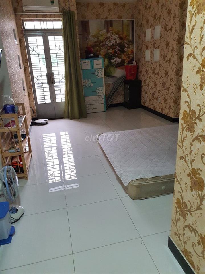 Nhà gần chợ , siêu thị , trường học , bệnh viện , sân bay...