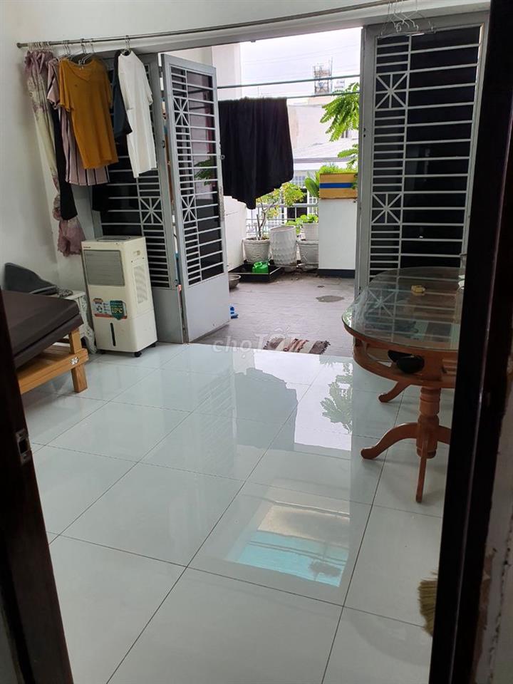 Nhà gần chợ , siêu thị , trường học , bệnh viện , sân bay...