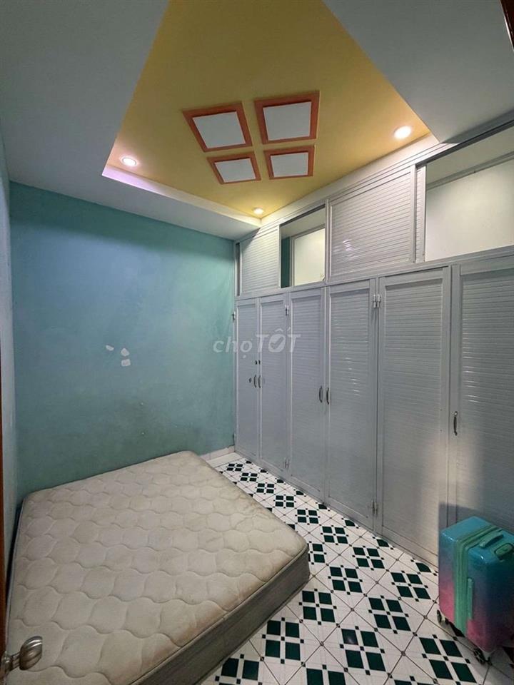 Chung Cư Dương Quảng Hàm  – 64m² – Tầng 1 - Có sổ - Vị Trí Đẹp