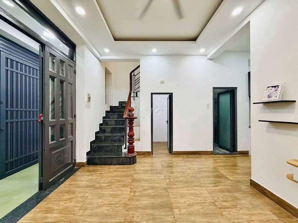 Bán nhà Quang Trung - 47m2 - 4Pngủ - Sát Mặt tiền