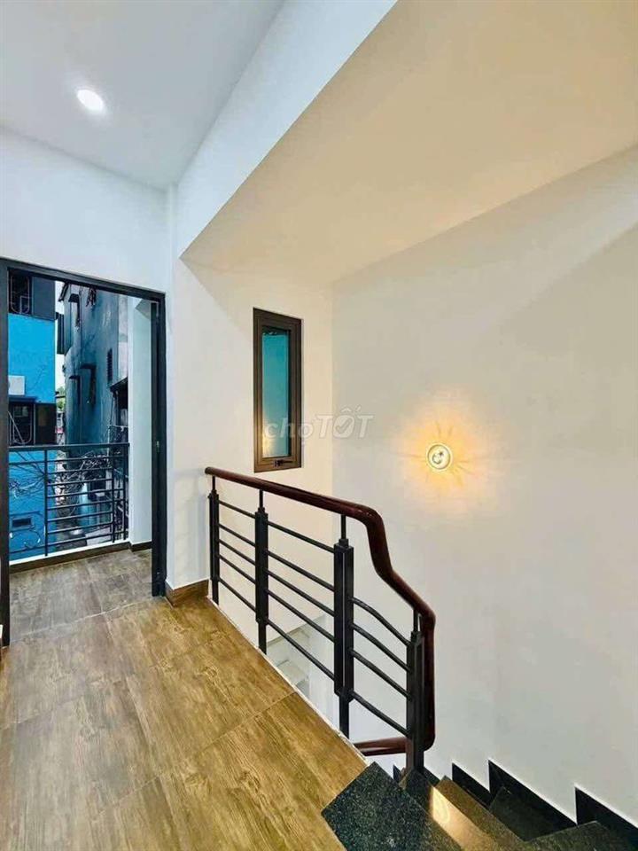 Bán nhà Quang Trung - 47m2 - 4Pngủ - Sát Mặt tiền