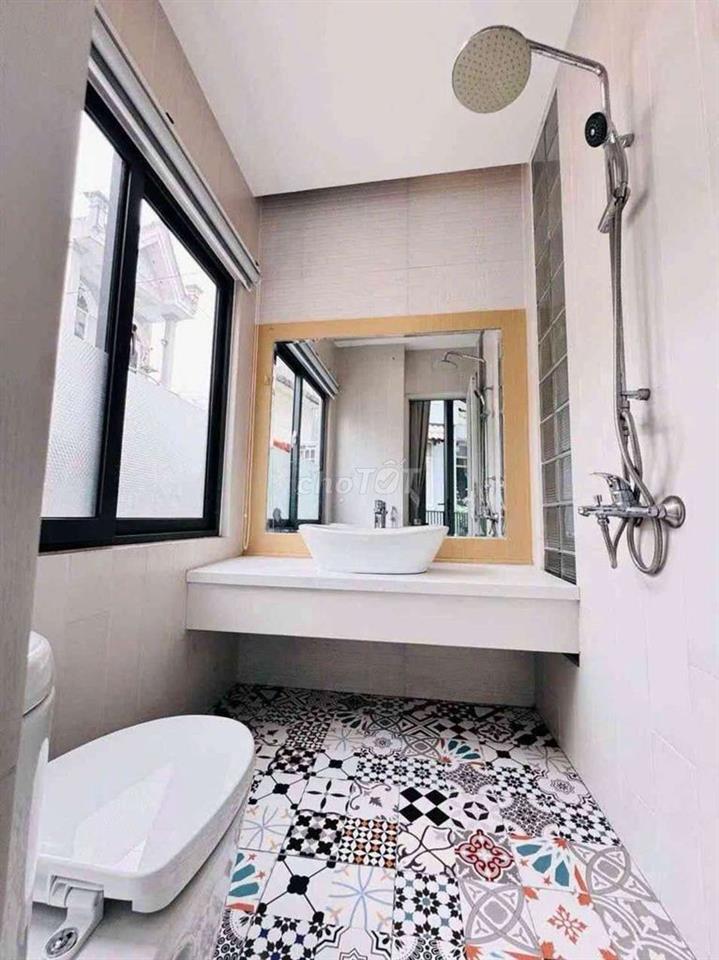 Bán nhà Nguyễn Thái Sơn - 3 Tầng - full NT - Sát Chợ Gò Vấp