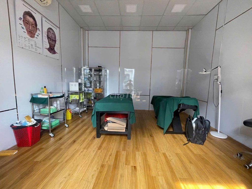 Nhà Phan Huy Ích - 61m² - hẻm xe tải thông - Sát Mặt tiền .