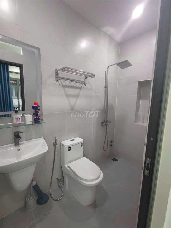 Bán Nhà Phan Huy Ích - 32m2 - 4 Tầng BTCT - Sát Emart .