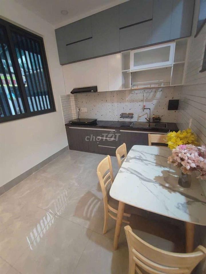 Bán Nhà Phan Huy Ích - 32m2 - 4 Tầng BTCT - Sát Emart .