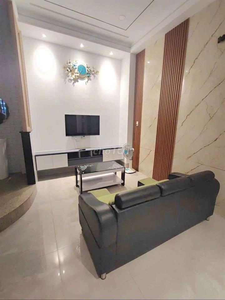 Bán Nhà Phan Huy Ích - 32m2 - 4 Tầng BTCT - Sát Emart .