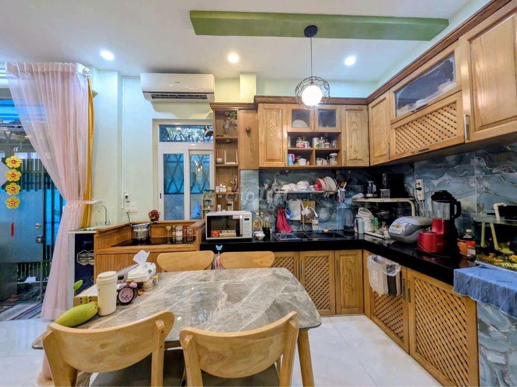 5,88 Tỉ - 51m2 -  Nguyễn Kiệm , P.3, GV