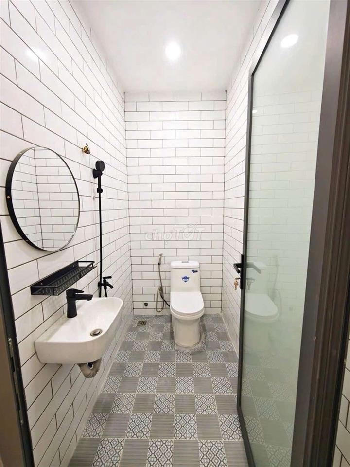 Bán Nhà Quang Trung - 60m2 - 2 tầng 4 p.ngủ full nội thất .