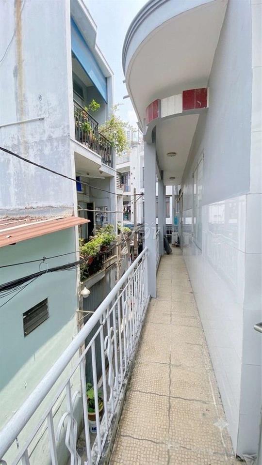 Bán Nhà Nguyễn Kiệm - 35m2 - Sát Phú Nhuận .