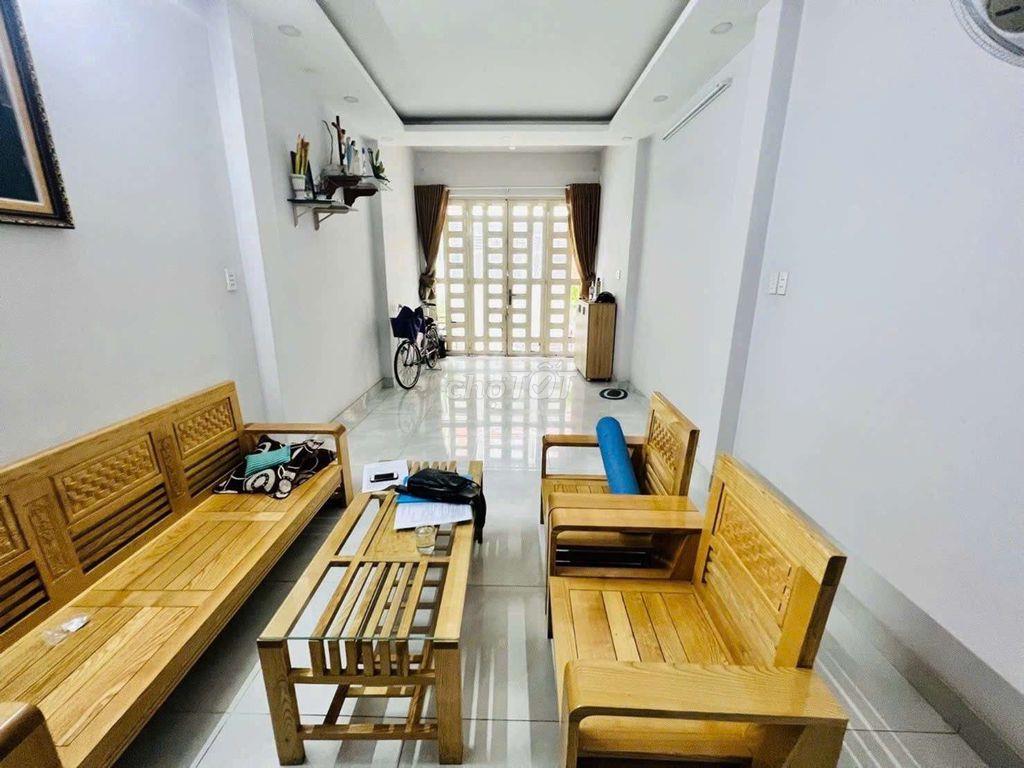 Nhà thống nhất - 54m2 - 3 tầng - pháp lý chuẩn