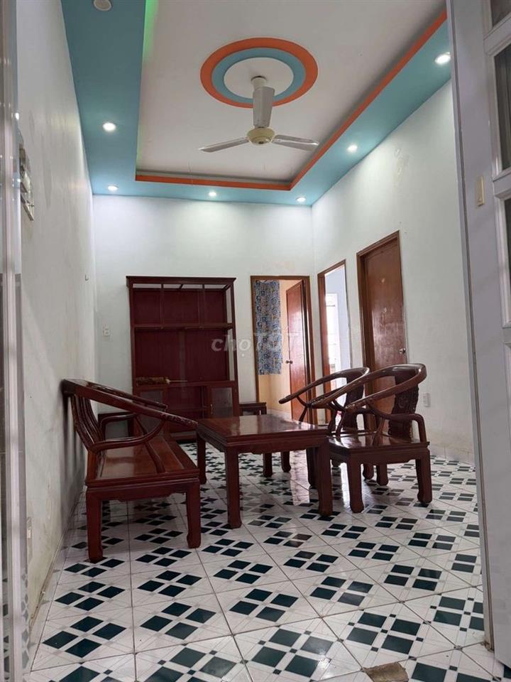 Chung cư Dương Quảng Hàm - 60m2 - sổ hồng riêng .