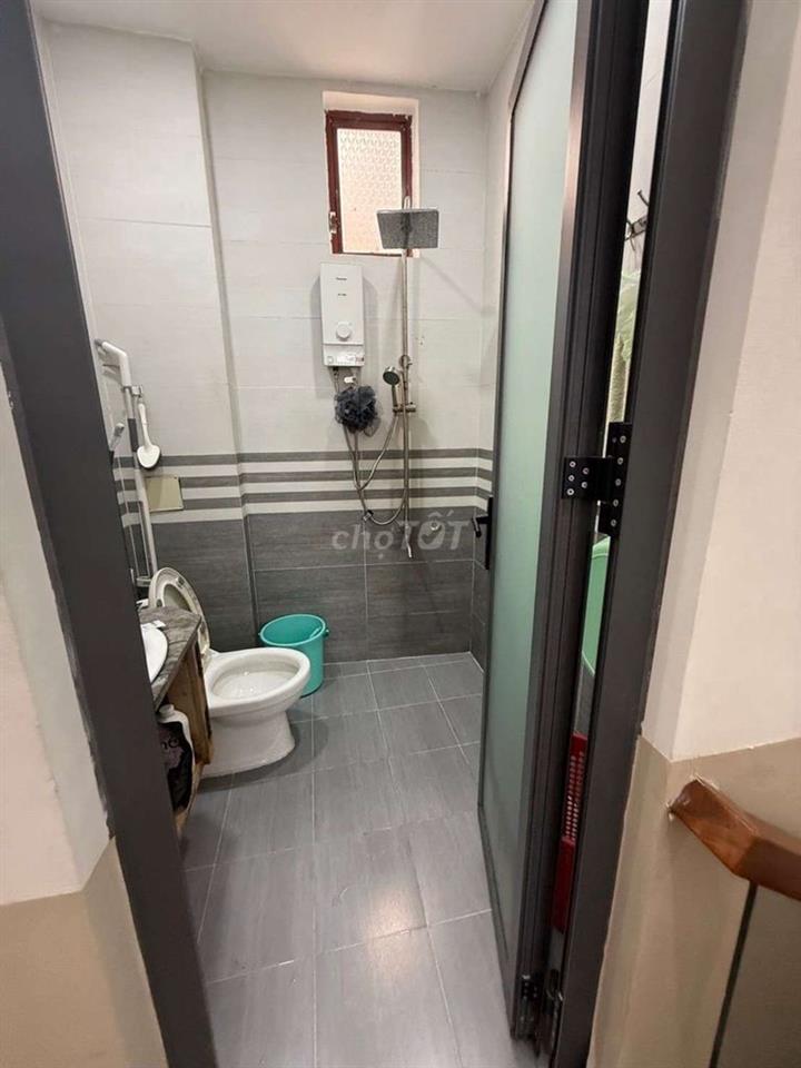 Sát Nguyễn Văn Khối - 53m2 -2 lầu - ngang 7m thoáng 