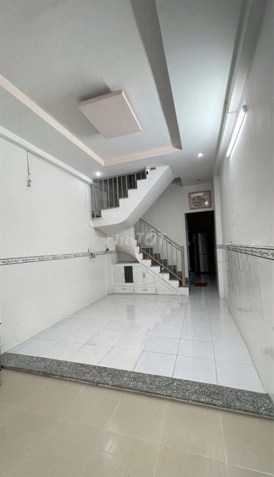 Bán nhà gần sân bay & Công viên Gia Định, 2 tầng, 30m² sát Sân Bay .
