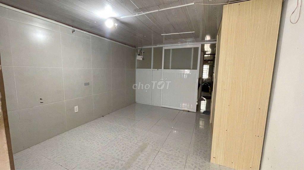 Bán nhà gần sân bay & Công viên Gia Định, 2 tầng, 30m² sát Sân Bay .