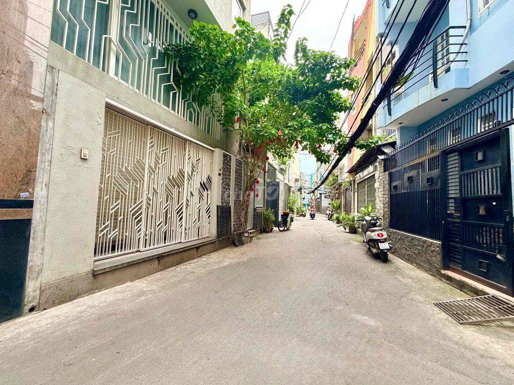 Bán Nhà 4 tầng Phan Tây Hồ