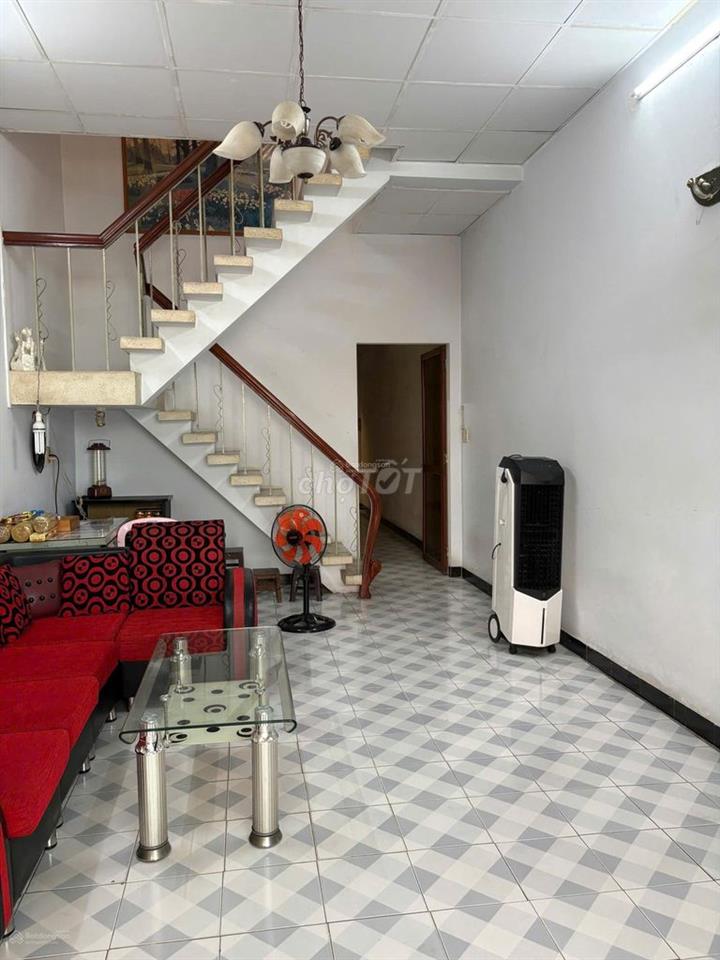 nhà cần bán gấp