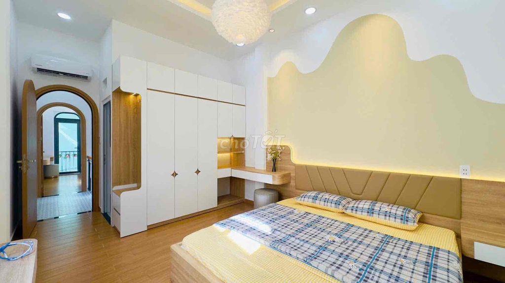 Nhà Khu P22 sát mé Thị Nghè liền kề Q1 sau lưng căn mặt tiền cần bán