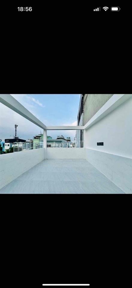 Nhà xây mới 100% sát mặt tiền đường ngay chợ Bà Chiểu P14 BT