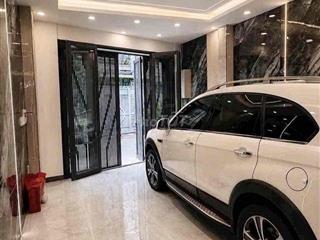 Căn *** cực đẹp có thang máy hẻm 10m Huỳnh Văn Bánh P Phú Nhuận