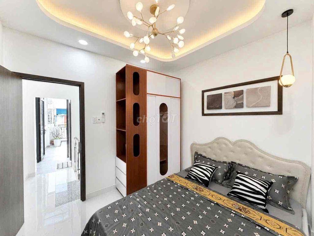 Nhà khu Phan Xích Long mới đẹp ngay sát bv Hoàn Mỹ ngay phố ẩm thực