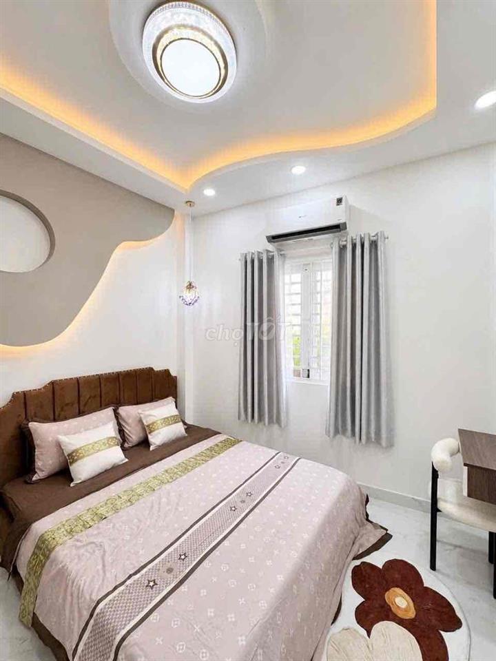 Nhà khu Phan Xích Long mới đẹp ngay sát bv Hoàn Mỹ ngay phố ẩm thực