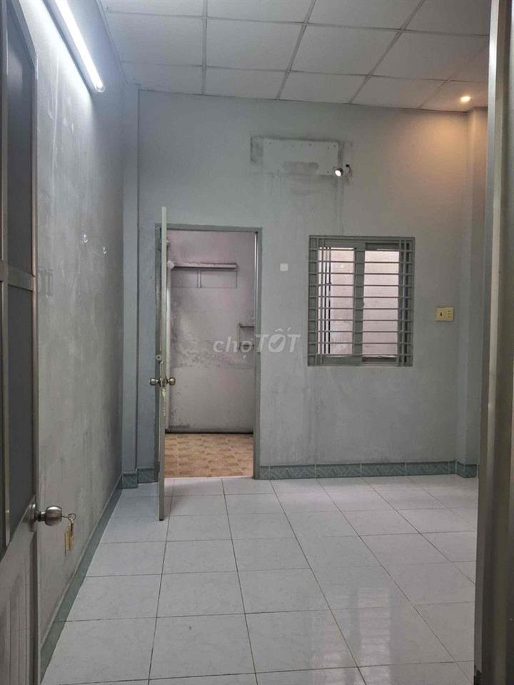 Nhà hẻm ba gác khu Lê Quang Định sát chợ Bà Chiểu liền kề Q1