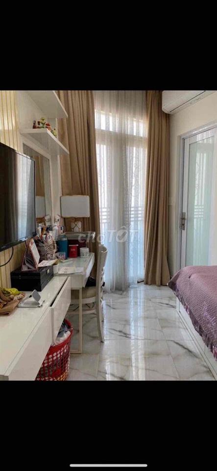 Nhà mặt tiền thang máy 7 tầng chính chủ cần bán khu Nguyễn Văn Đậu