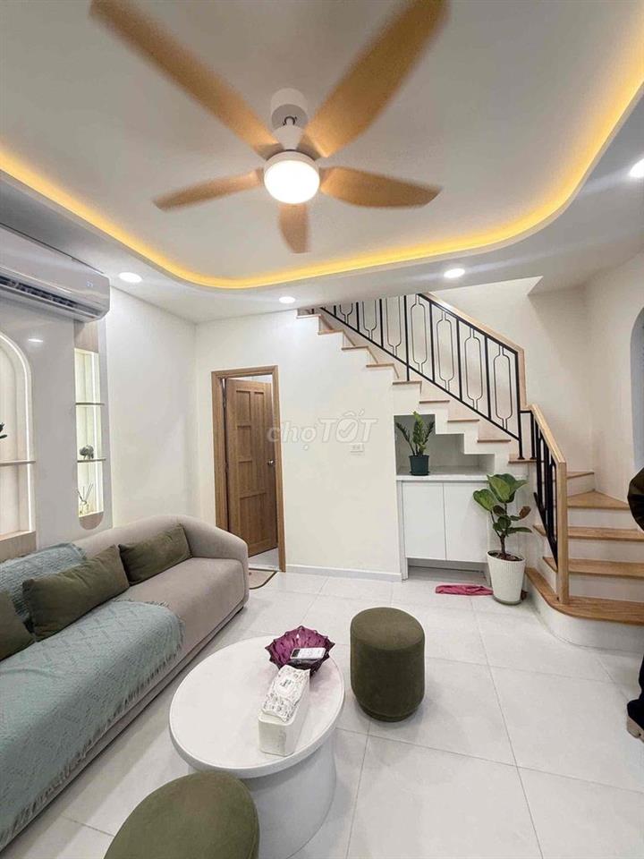 Bán Nhà xây dựng tâm huyết - HXH kinh doanh được ngay sát MT Vạn Kiếp