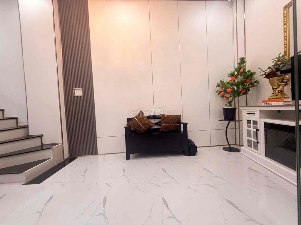 TÌM ĐÂU RA NHỈNH 3TI MÀ 23M2 - NƠ TRANG LONG BÌNH THẠNH - CÁCH MẶT TIỀ