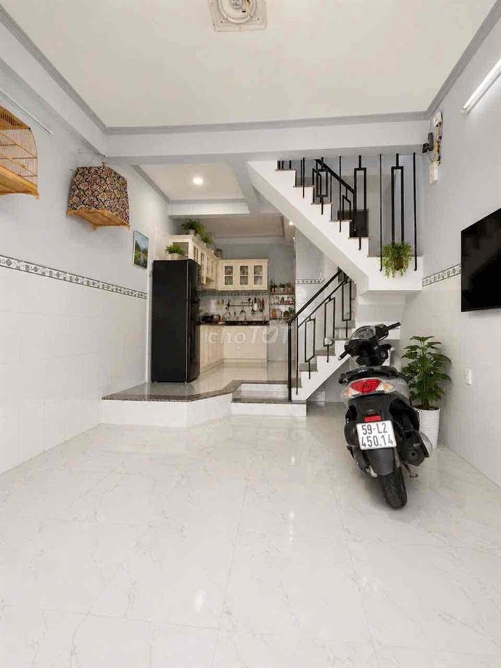 🏡 GIẢM CÒN 3,45 TỈ–NHÀ GÓC 2 MẶT THOÁNG - CHỢ BÀ CHIỂU –GẦN HẺM XE HƠI