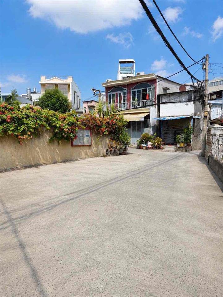 🏡 GIẢM CÒN 3,45 TỈ–NHÀ GÓC 2 MẶT THOÁNG - CHỢ BÀ CHIỂU –GẦN HẺM XE HƠI