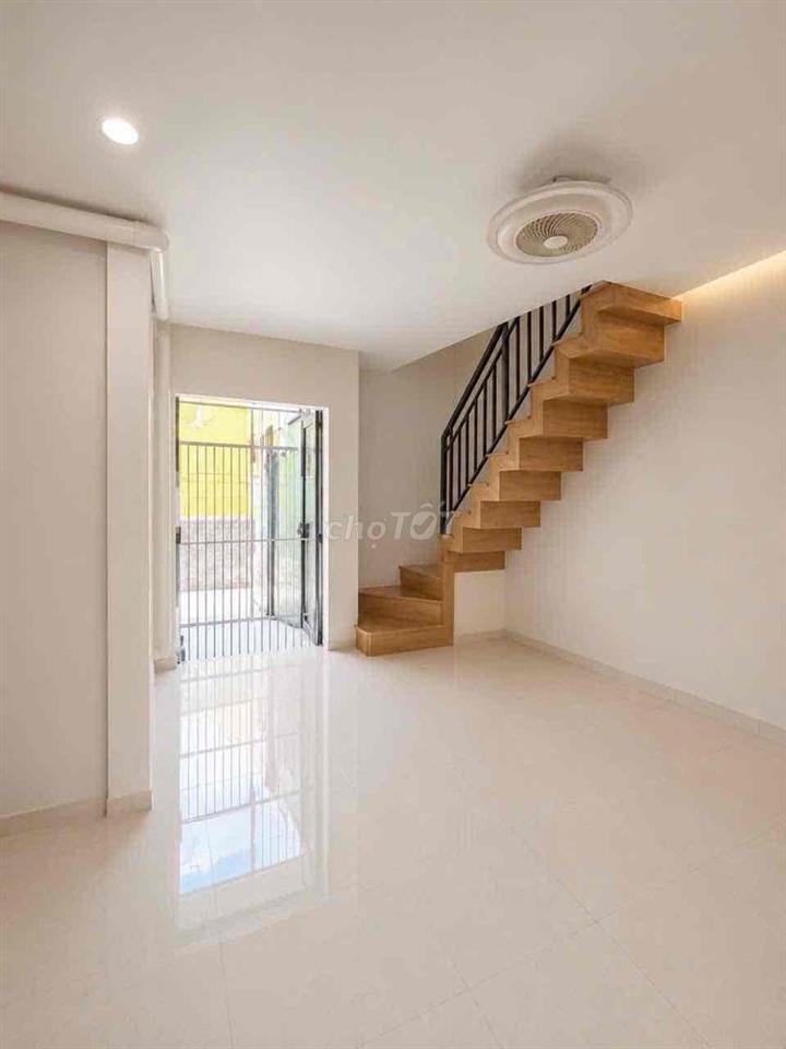 🏠GIẢM 200TR CÒN 2Tỉ9 CHO CĂN NHÀ XINHH - 30M2 - 2 TẦNG - HẺM AN NINH,