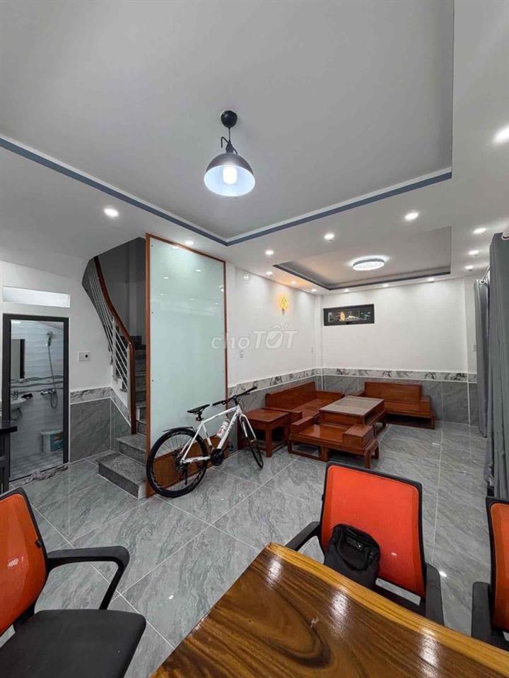 🏡SIÊU PHẨM NHỈNH 3TY - 2 TẦNG LẦU - KỀ HẺM XE HƠI - BÙI ĐÌNH TUÝ, BÌNH